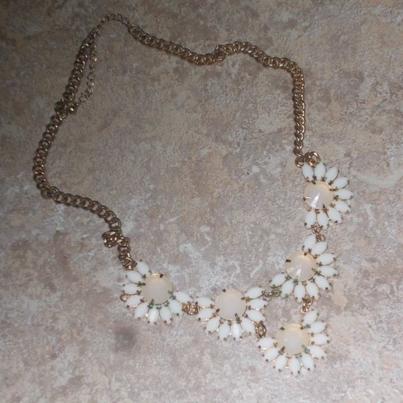 Gorgeous vintage necklace, must have! - Picture 2 of 4